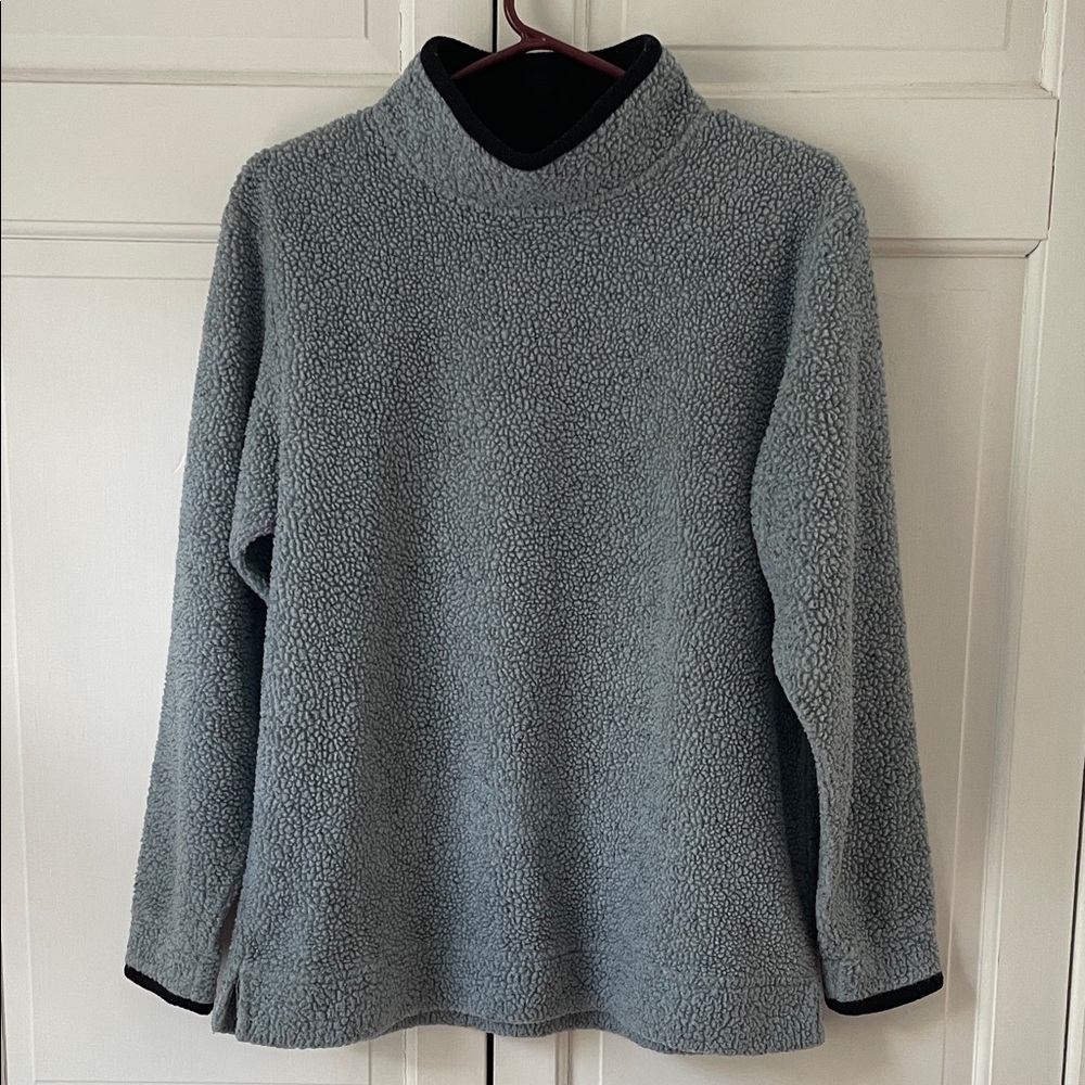 L.L. Bean Women's Blue Sherpa Pullover Size Small